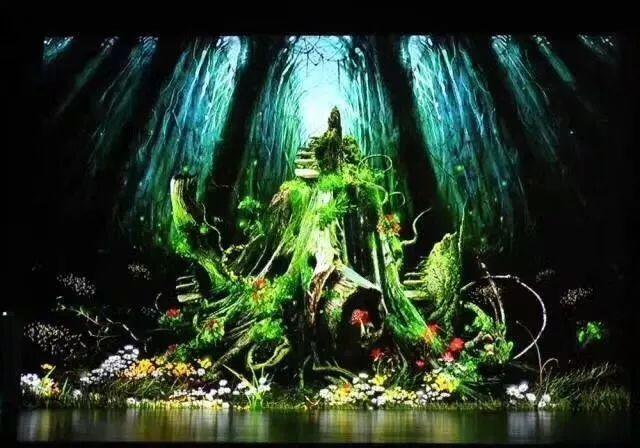 一股幽默又接地气的气质,在豆瓣上一举拿下了九分的高分